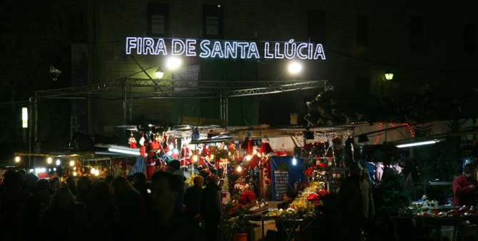 Barcelona Fire de Santa Llucia by Jesús Corrius CC-BY-2.0