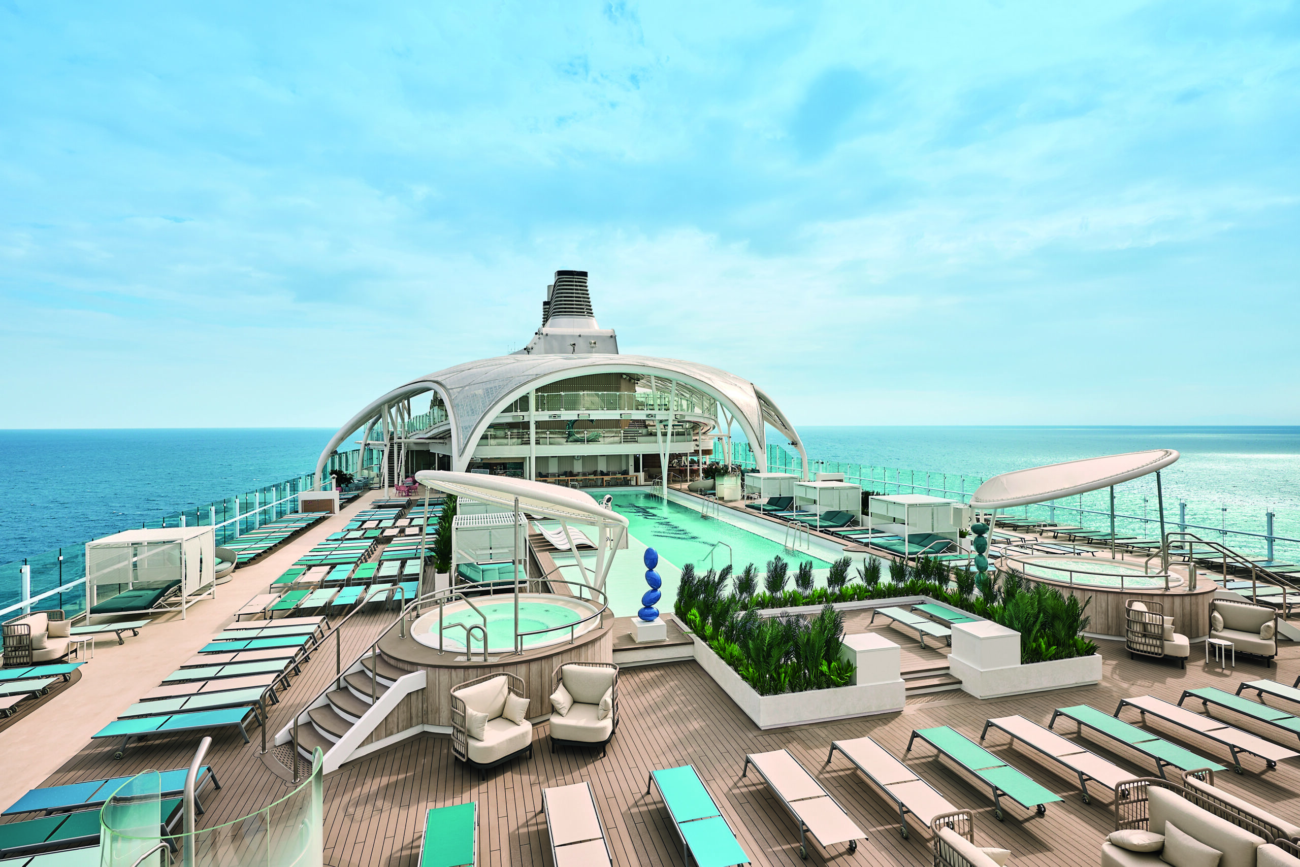 Pooldeck der Mein Schiff Relax